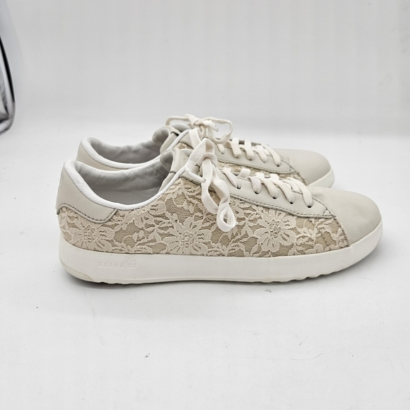 Cole Haan GrandPro Womens Tennis Shoes Floral Lace Sneakers Ivory Size 9.5 B - Picture 12 of 13